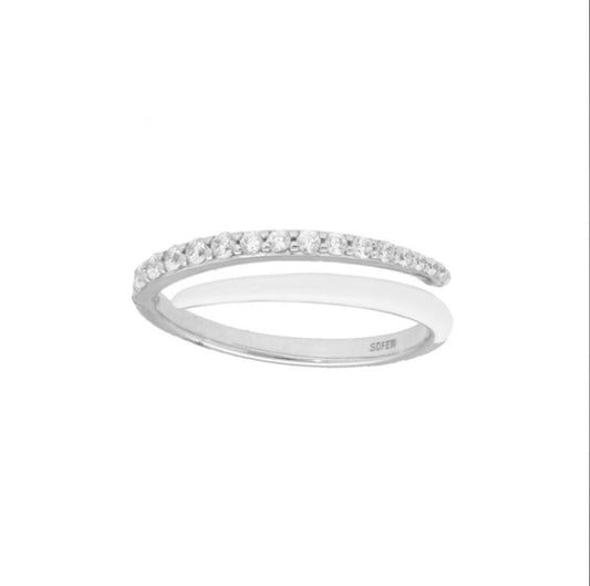 14k white gold and white enamel diamond ring