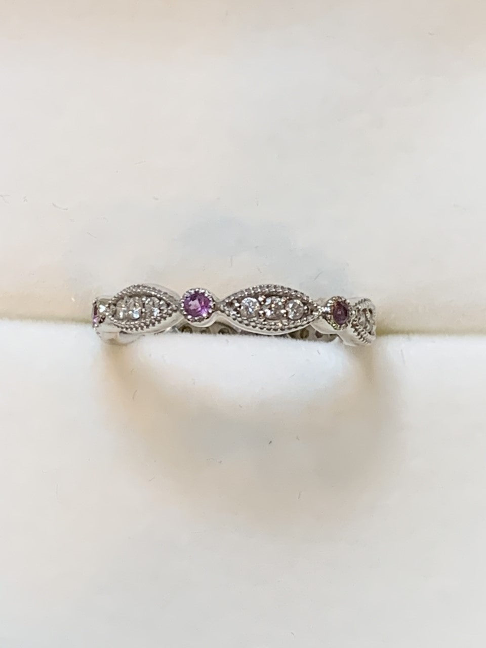 14k white gold diamond and pink sapphire ring